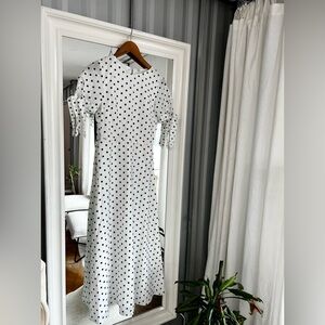 PRIV short sleeve dress